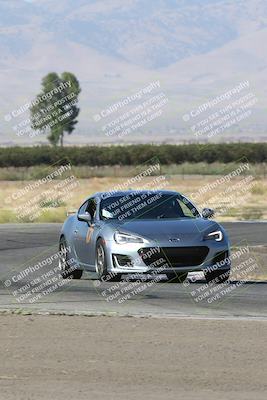 media/Sep-15-2024-Speed Ventures (Sun) [[7a54f7ed2f]]/Yellow Group/Session 1 (Outside Grapevine)/